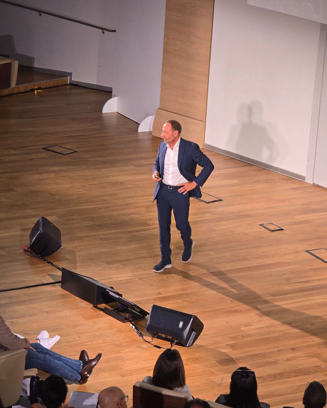 Sandro Corapi durante una sessione